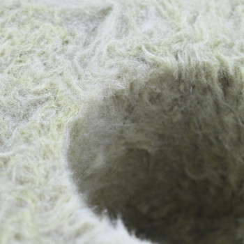 Blocchi di lana di roccia Grodan 7,5 x 7,5 x 6,5 cm, con foro piccolo - 8 pezzi